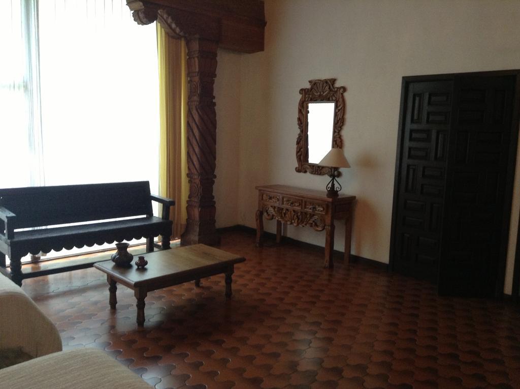Hôtel Hacienda San Pedro à Uruapan  Chambre photo