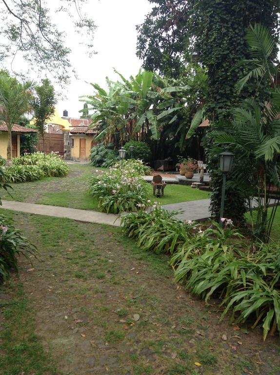 Hôtel Hacienda San Pedro à Uruapan  Extérieur photo